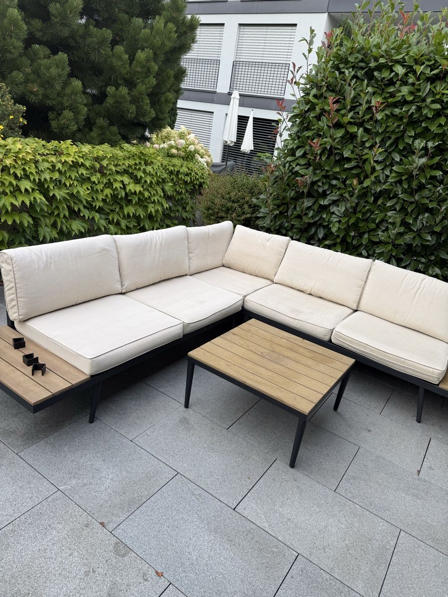 Sofas: Lounge Set Garten Ecksofa Metall Holz beige gebraucht – Gebraucht aus Wollerau von MariiS