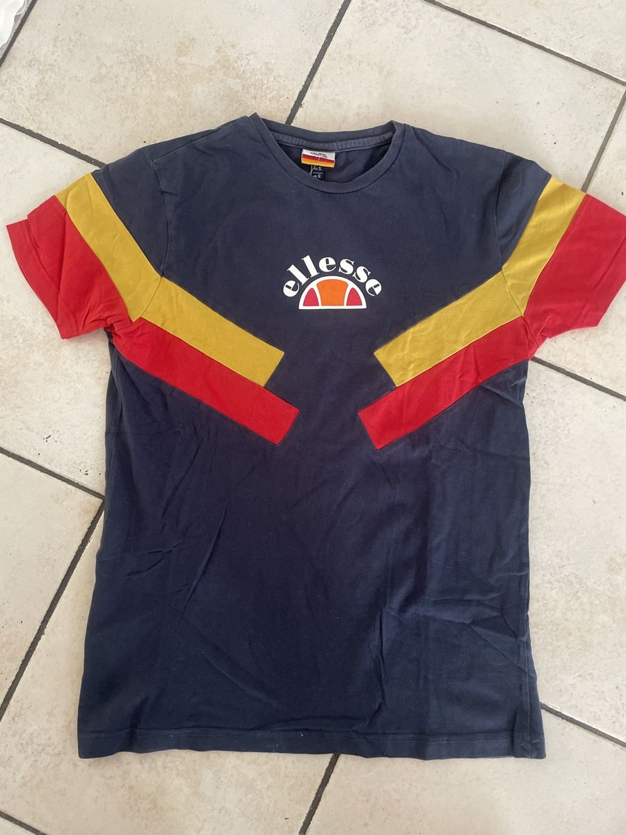 Ellesse T-shirt: Cooles ellesse T-Shirt Gr.S – Usato da Obergerlafingen venduto da cabo4