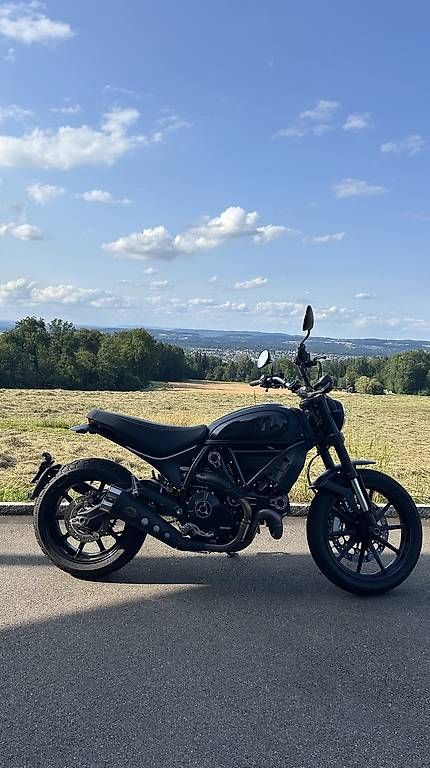Ducati Route: Ducati Scrambler Icon Dark 35kW – D'occasion à Watt par mmengem 1