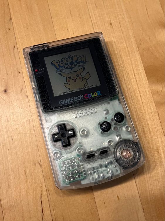 Game Boy Color + Pokémon Jaune Kaufen auf Ricardo