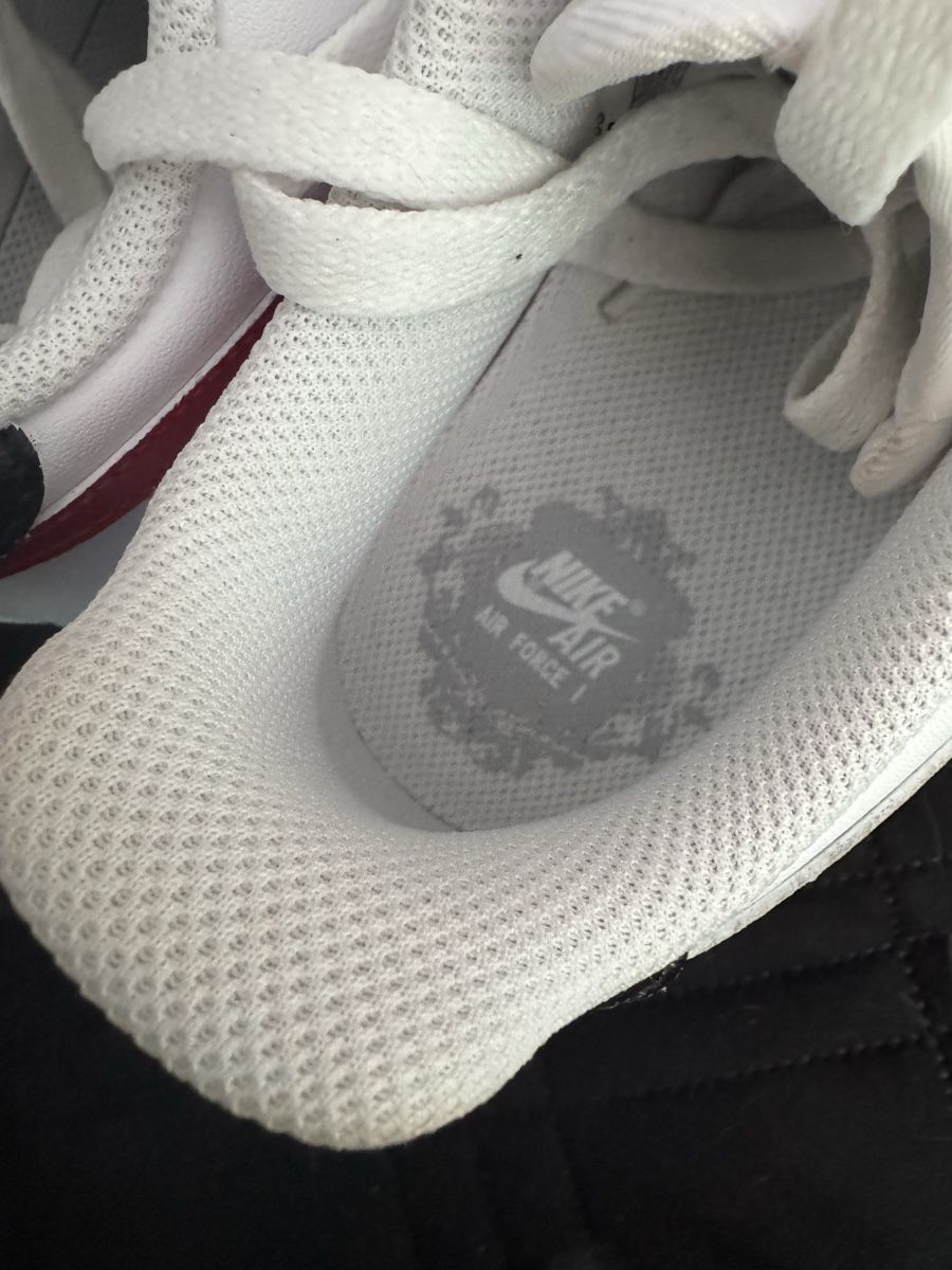 Nike Damenschuhe: Scarpe Nike Air Force 1 – Gebraucht aus Grono von tes_6t5v 1