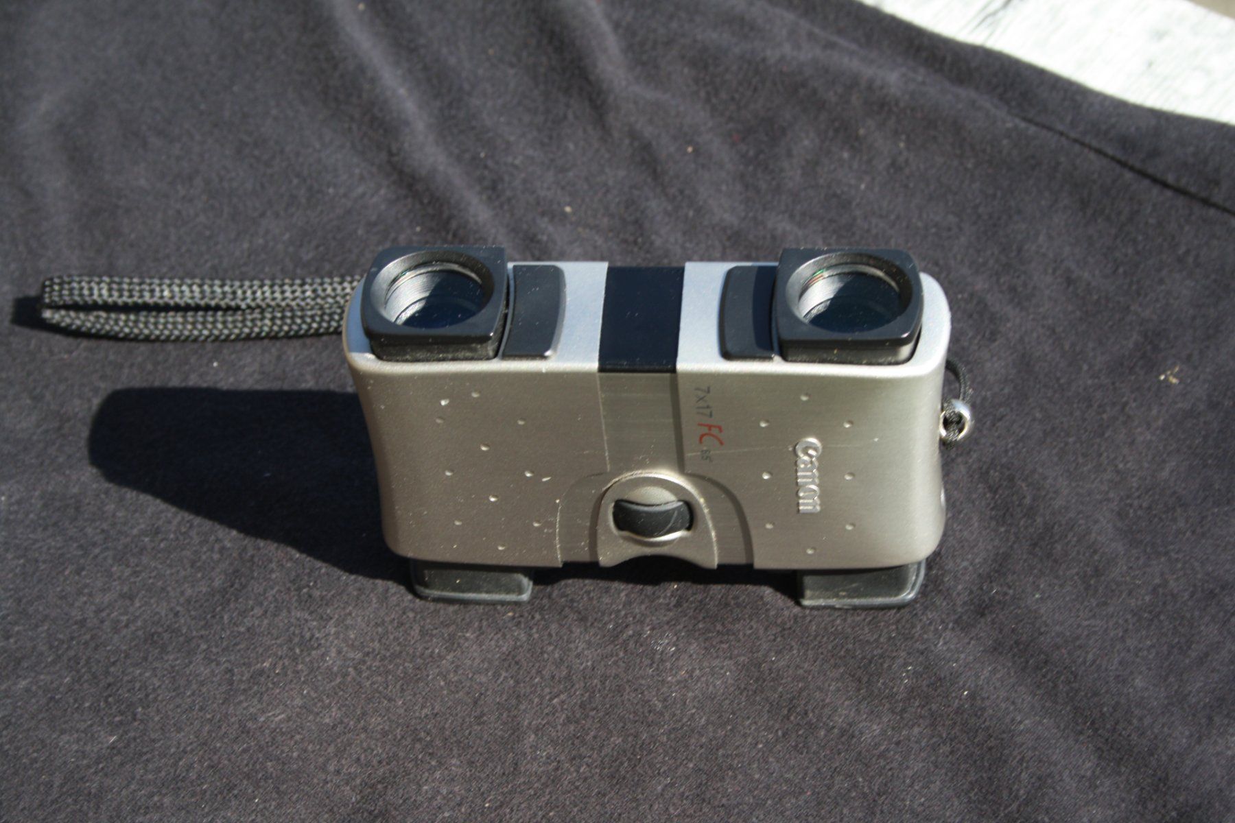 Canon Binocoli: CANON MINI FERNGLAS FELDSTECHER 7X17 – Usato da Wauwil venduto da Pneuedy 2