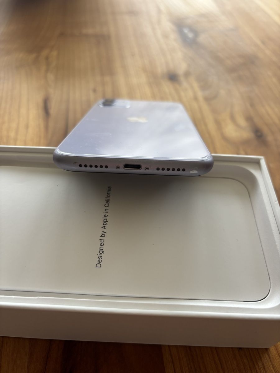 Apple Handys / Smartphones: IPhone 11 mit Zubehör – Gebraucht aus Würenlos von Jules99 5