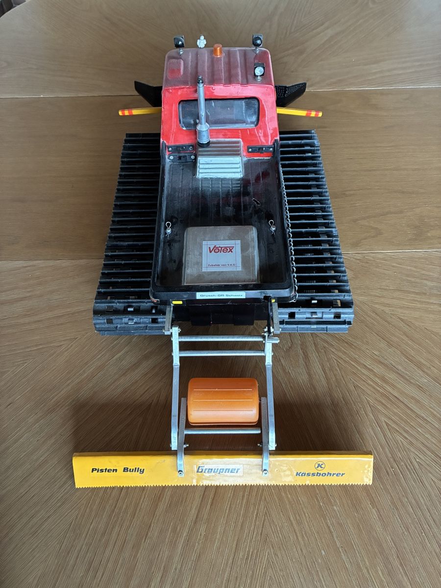Graupner RC Kits de montage: Graupner Pistenbully – D'occasion à Bischofszell par ganga01 5
