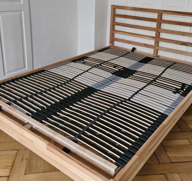 Ikea Reti a doghe: IKEA Adjustable Slatted Bed Base 140x200cm – Usato da Zürich venduto da zyh_m86p 1