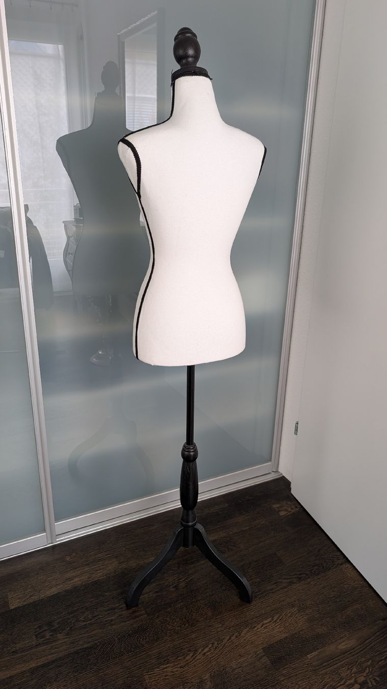 Ladenausstattungen & Messebau: Schneiderpuppe, Torso, Gr. XS – Gebraucht aus Bremgarten b. Bern von BluBee 2