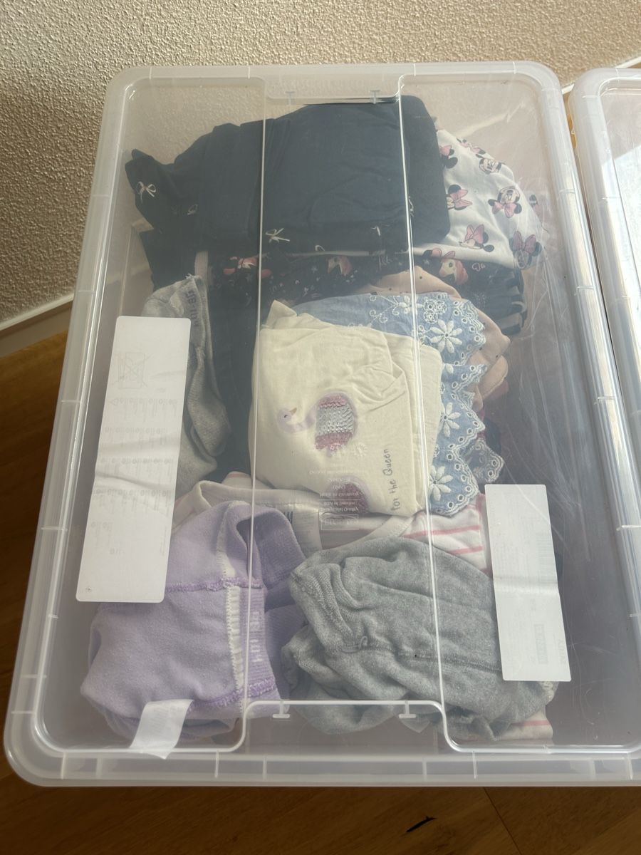 Lotti & Set di vestiti: Kleiderpaket Mädchen Grösse 104 – Usato da Oberlunkhofen venduto da doktor1313 1