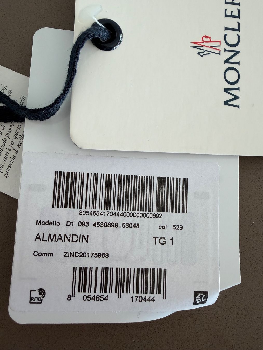 Moncler Giacche: Moncler Daunenjacke – Nuovo (secondo la descrizione) da Männedorf venduto da Stanleygreen 8
