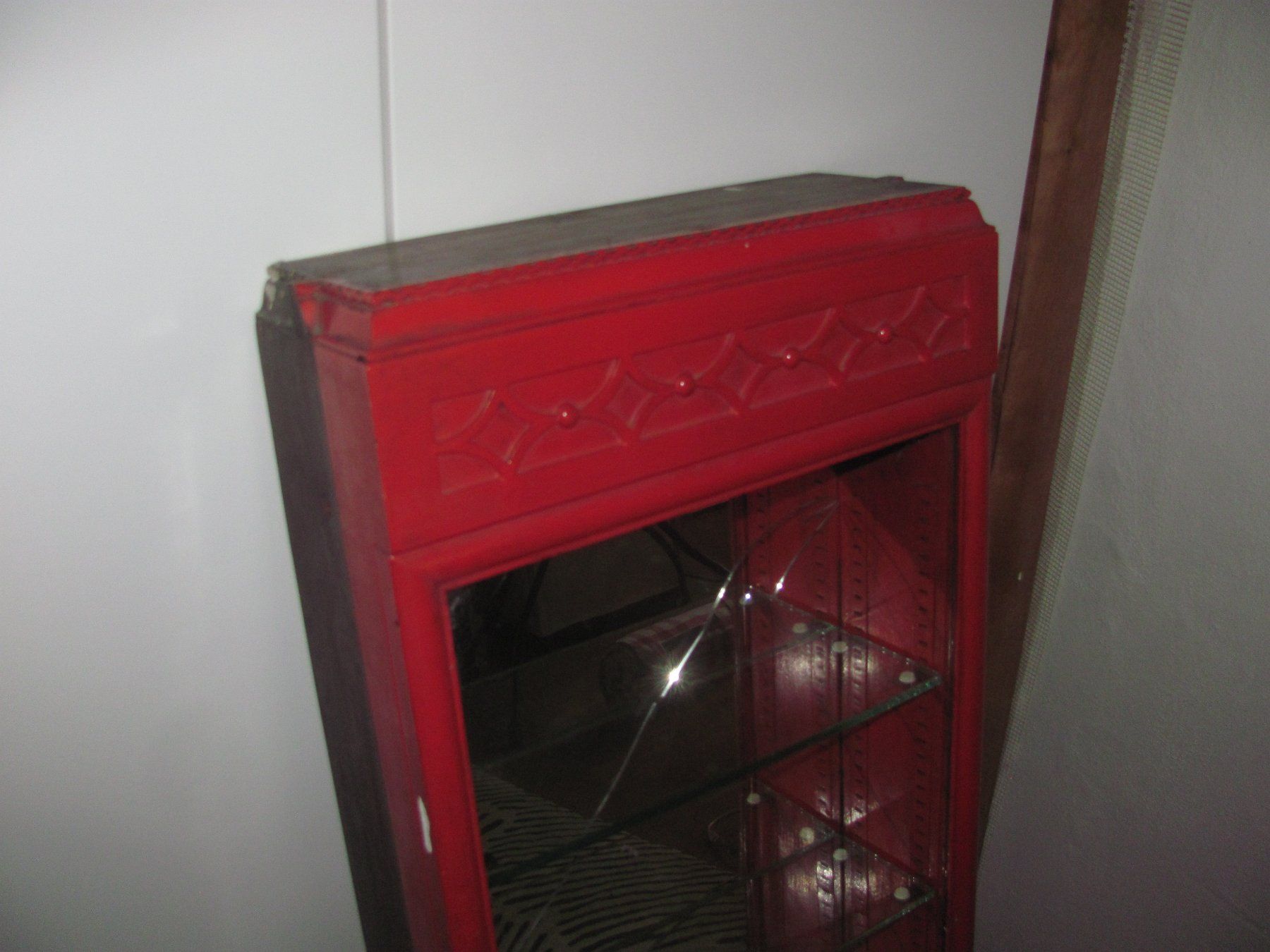 Vetrine: Vitrine Coiffeur-Vitrine Wandvitrine uralt ANTIK – Usato da Malters venduto da monarkli 1