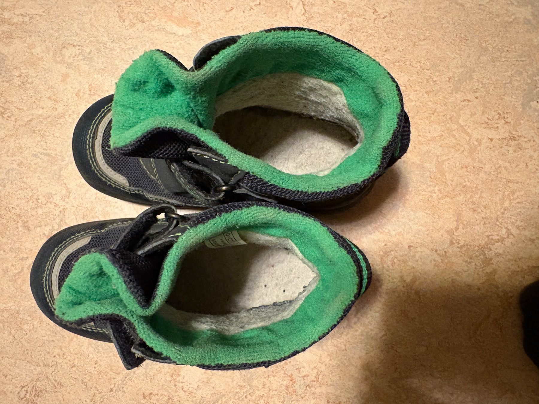 Superfit Scarpe per ragazzi: WINTERSCHUHE KINDER – Usato da Neftenbach venduto da Aldo_C 2