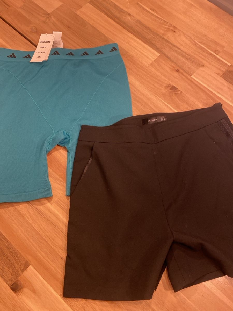 Lotti di vestiti: Kleider Paket – Usato da Schwyz venduto da rat-race 4