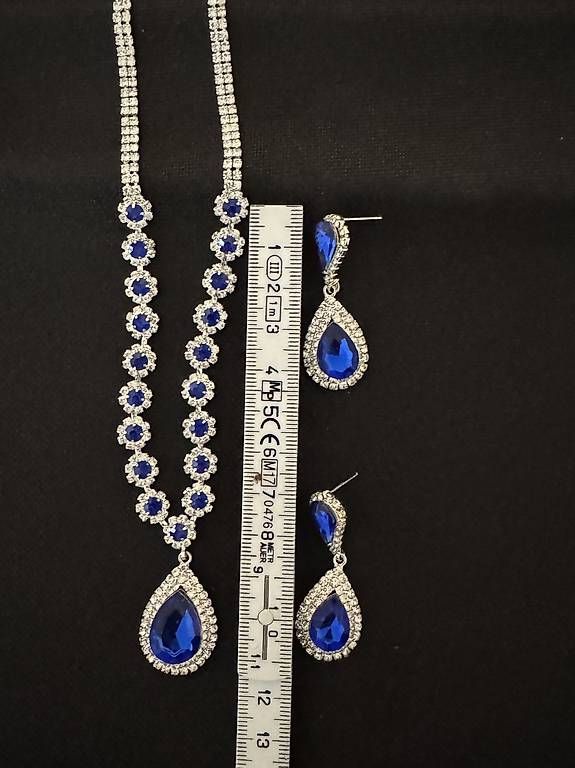 Autres bijoux: Schmuck Set Blau/ Glitzer – D'occasion à Kaltbach par samurai55 2