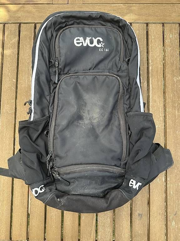 Sacs à dos: Sac Evoc 16l – D'occasion à Oron-la-ville par Kil20