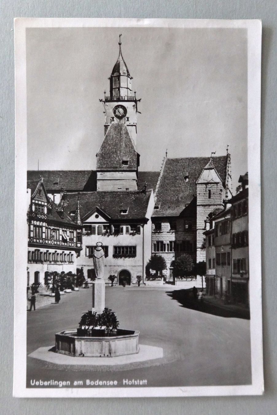 Cartes postales: Ueberlingen am Bodensee, Hofstatt – Défectueux à Fétigny par Billy2miny