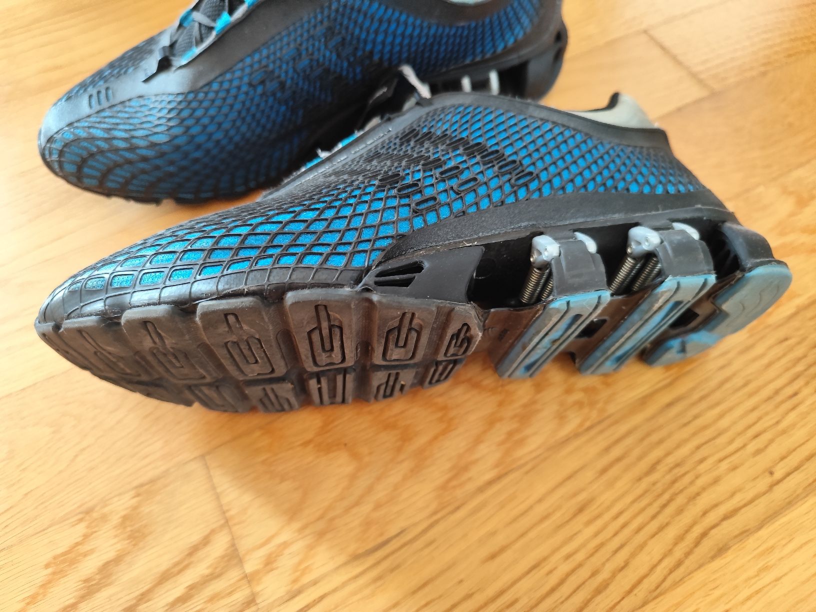 Porsche Scarpe da uomo: Porsche Design Sport Größe 44 – Usato da Hochdorf venduto da b1.p 2