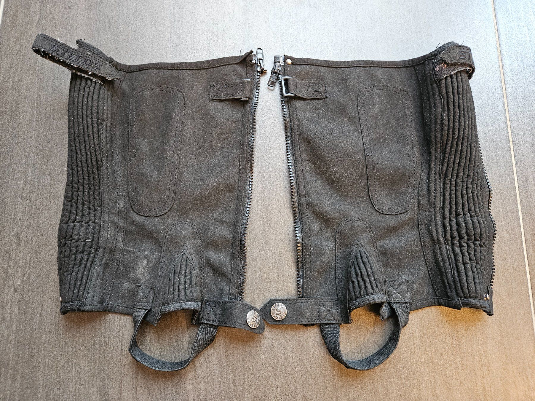 Felix Bühler Stinchiere & Fasciature: Chaps Grösse KXS – Usato da Selzach venduto da protato 1