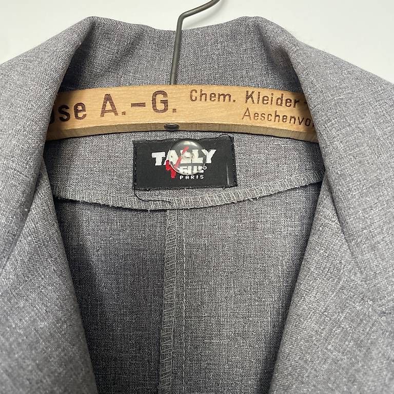 Vestes: Blazer M – D'occasion à Itingen par alexasoldie 2