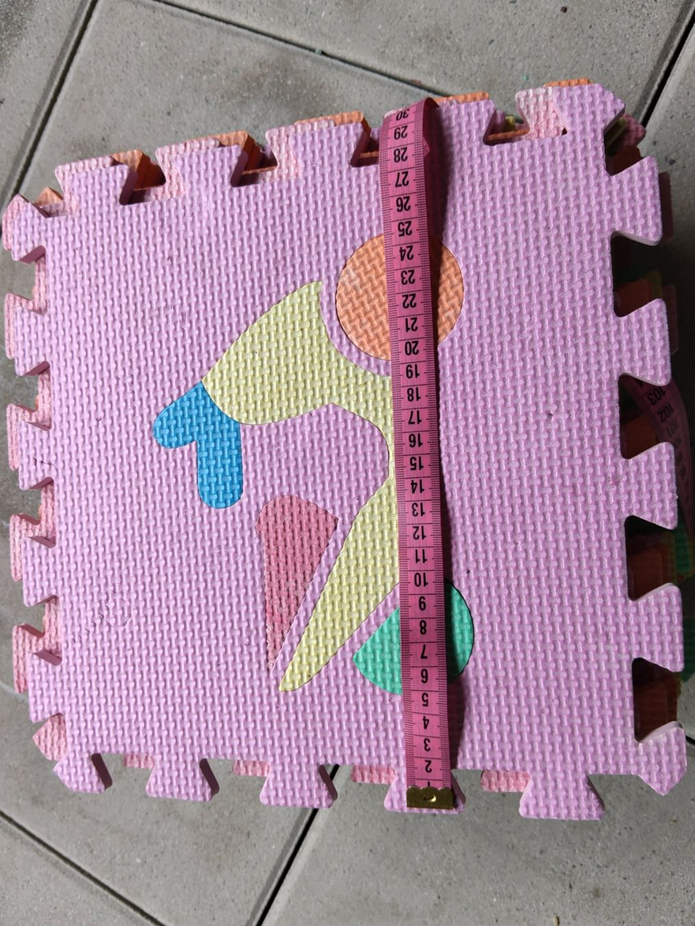 Rivestimenti per pavimenti: Bodenbeläge Puzzles 18 Stück – Usato da Muri AG venduto da Suiphi 3
