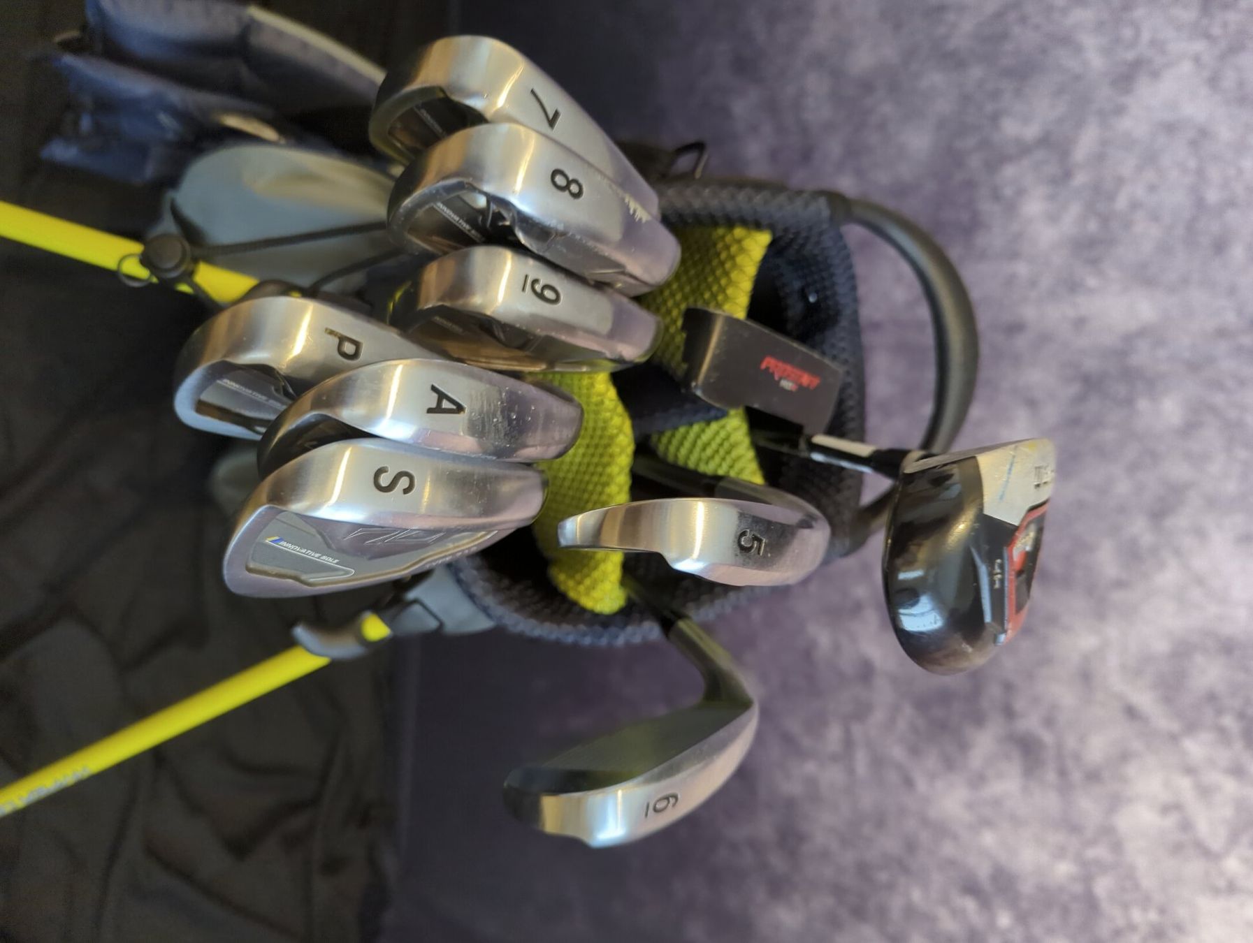 Mazze & Set: Golfbag mit Eisenset – Usato da Obfelden venduto da Real_pleu 2