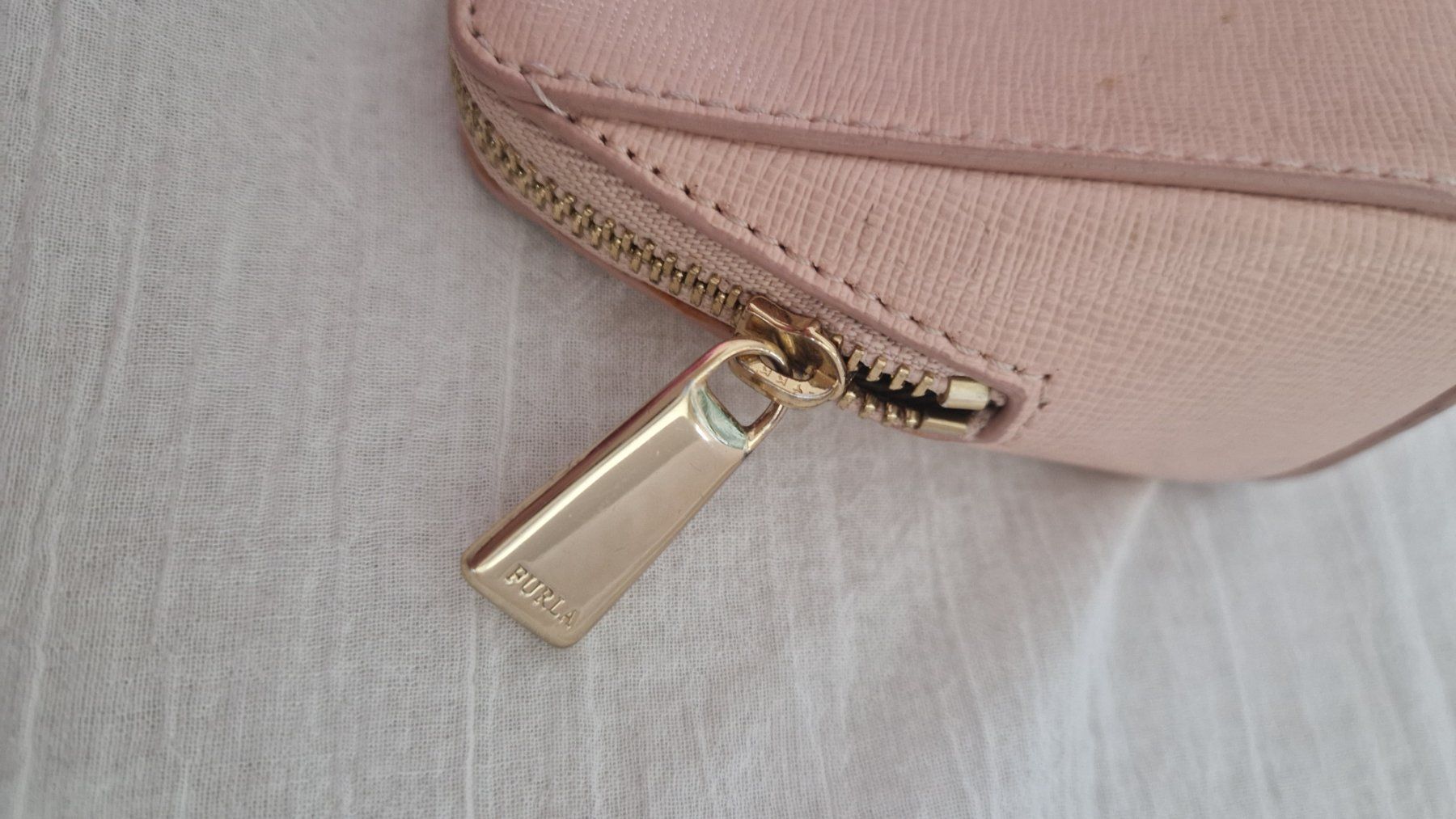 Furla Custodie per cosmetici: Trousse Furla – Usato da Collombey venduto da Preloveditems 3