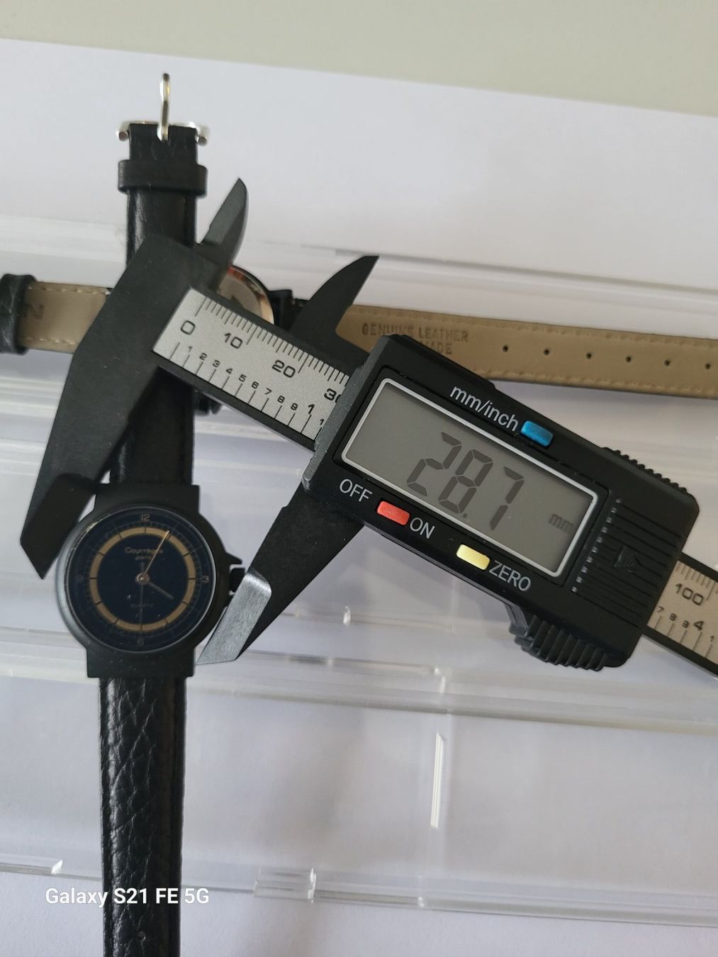 Orologi: 2 X neu Schweizer Damen armbanduhr – Nuovo e nell'imballaggio originale da Riehen venduto da tamola67 1