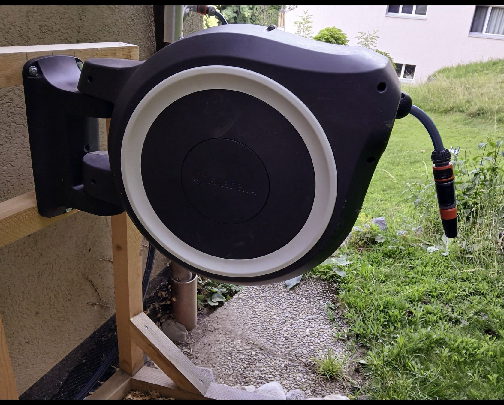 Gardena Tubi & Tubi flessibili: Gardena Gartenschlauchbox, 35 m – Usato da Pfäfers venduto da ban_rgb5 1