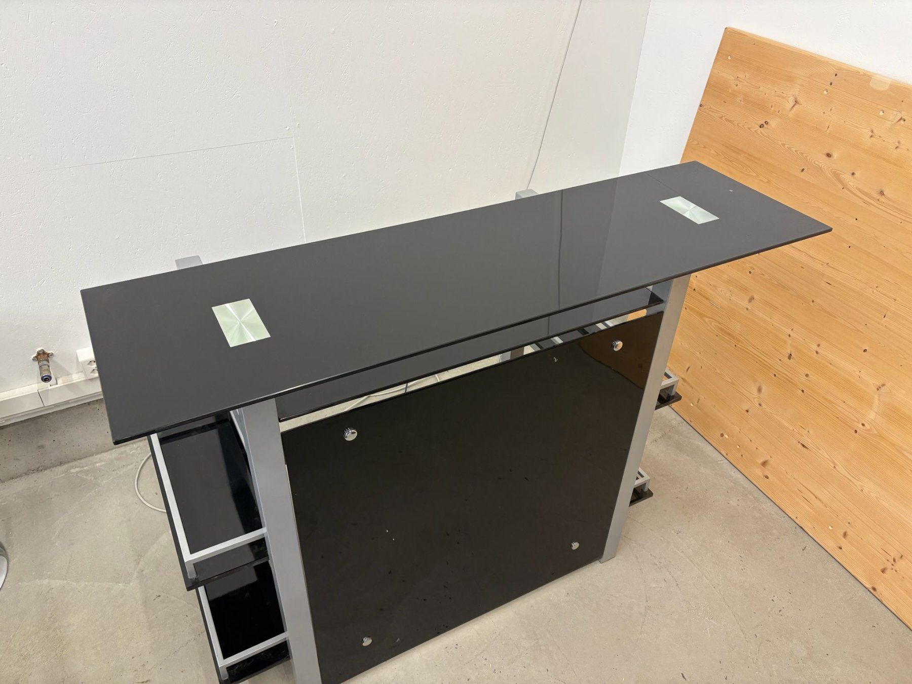 Equipement de magasin & Foires: Bartheke aus Glas – D'occasion à Mauren TG par smi_v8m5 1