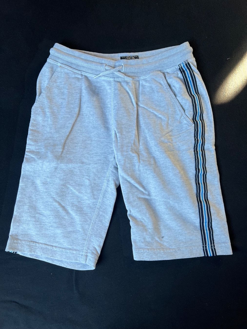 Pantaloni: 3 Kurze Hosen jungen 146 – Usato da Ettingen venduto da Niclu75 3