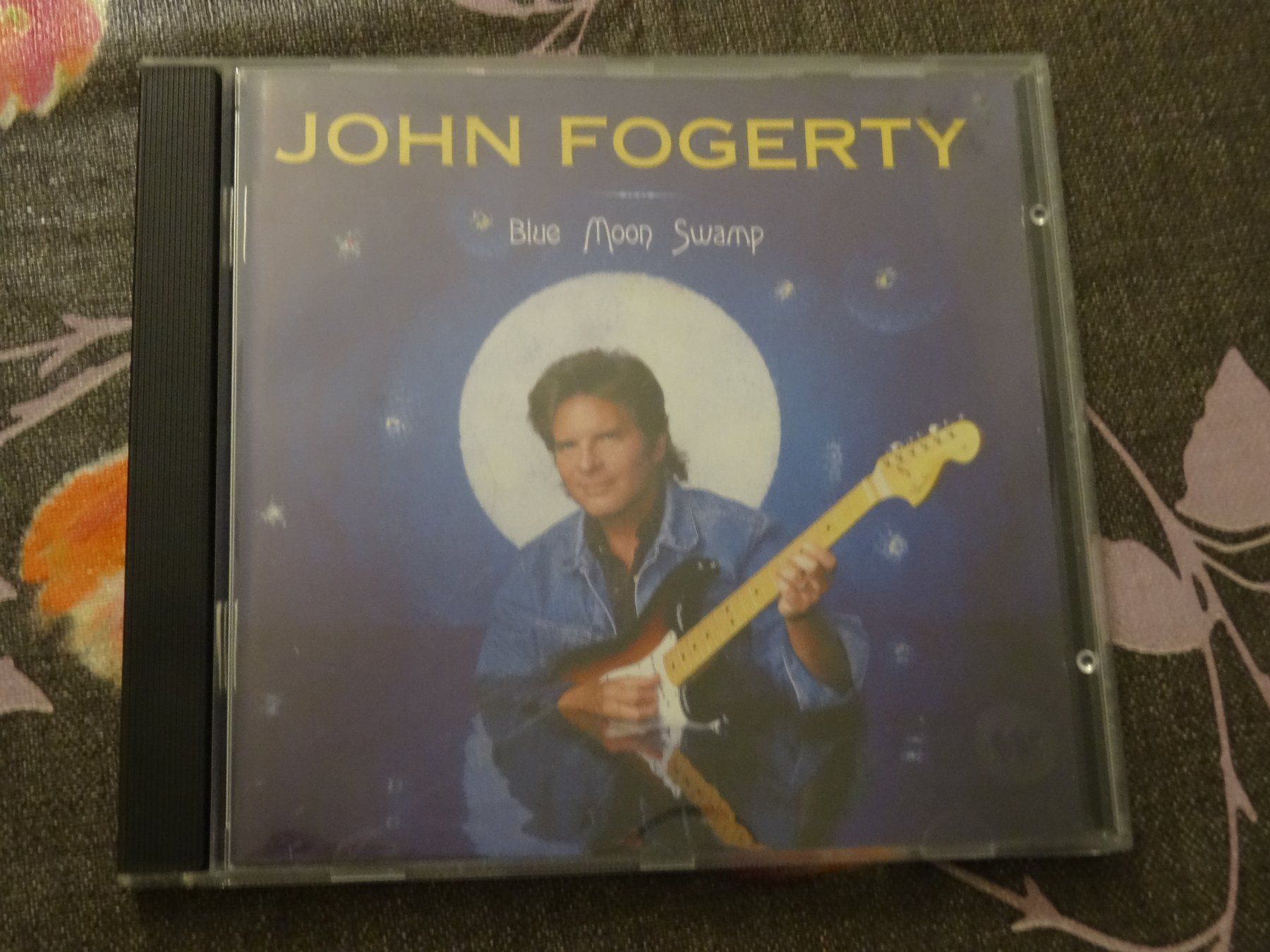 CDs: John Fogerty - Blue Moon Swamp CD – D'occasion à Olten par Disc-Ausverkauf