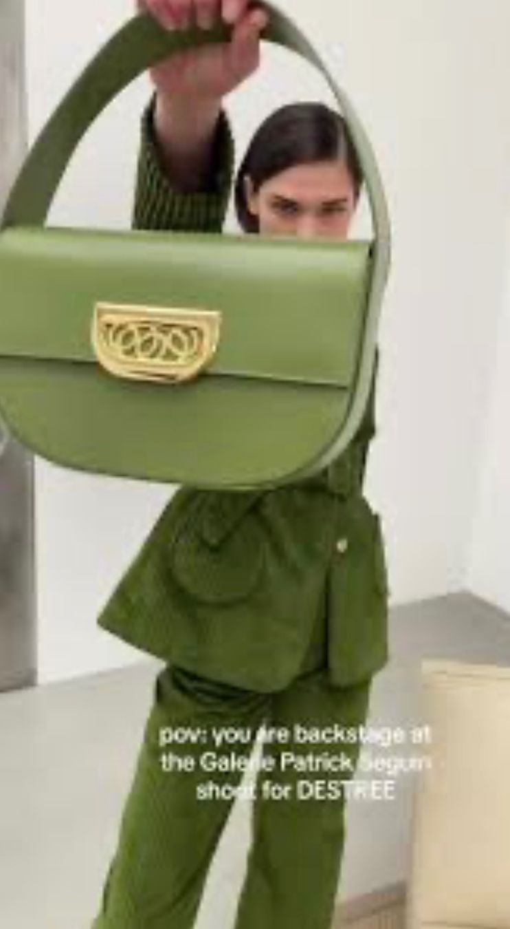 Borse da donna: Iconic Destree bag green – Usato da Thalwil venduto da 0041angel 2