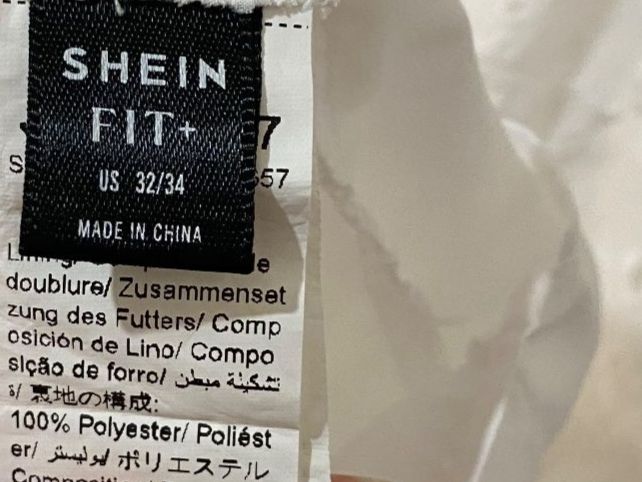 Shein Vestiti: Kleid mit Lochmuster weiss Gr. 56 / 58 / 60 – Usato da Pratteln venduto da a23_j2gs 8
