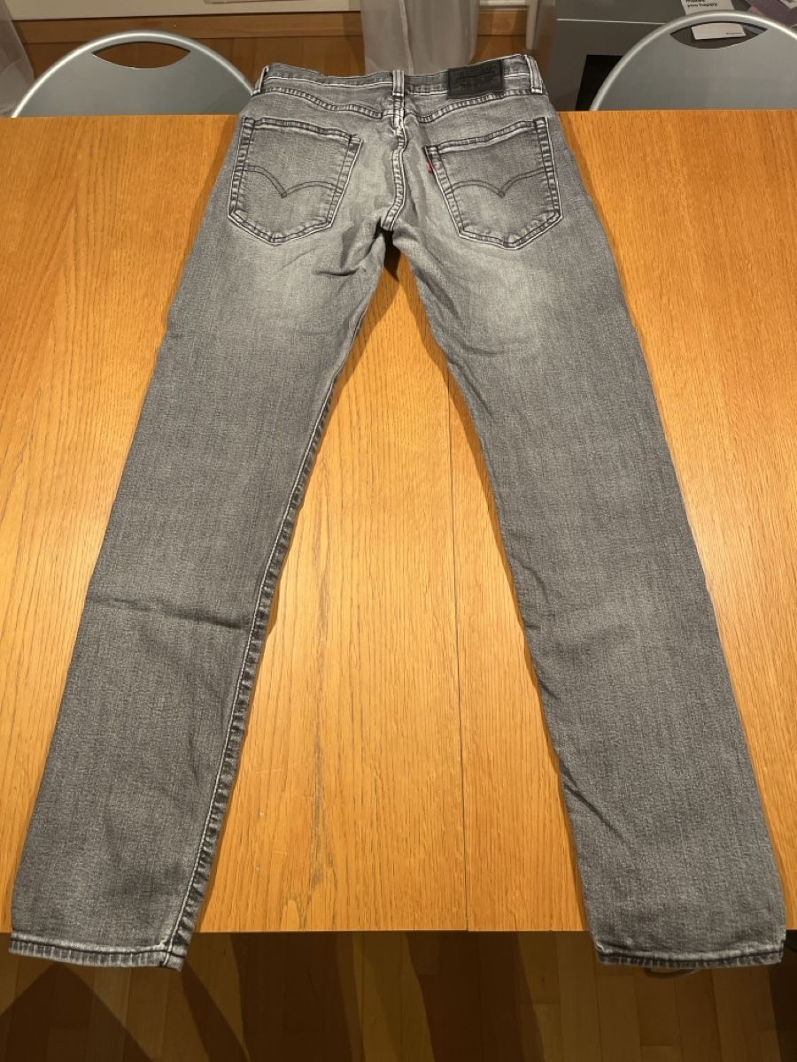 Levi's Jeans: Levi's 512 Jeans, Grau, W30 L34 – Usato da Obfelden venduto da STONY09 1