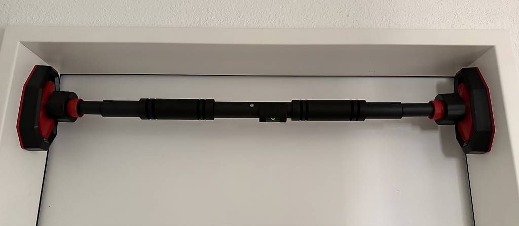 Hometrainer: Klimmzugstange Horizontal Bar – Gebraucht aus Hergiswil NW von allmendkoenig