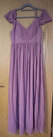 Damenkleider S lang elegant, neu nie getragen pro Stück
