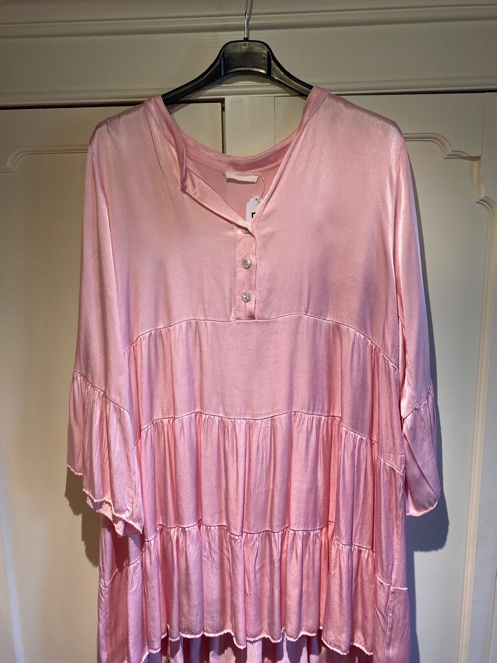 Vestiti: DAMENKLEID SEIDENGLANZ-PUDERROSA – Nuovo e nell'imballaggio originale da Meienried venduto da ManuelaBoutique 1