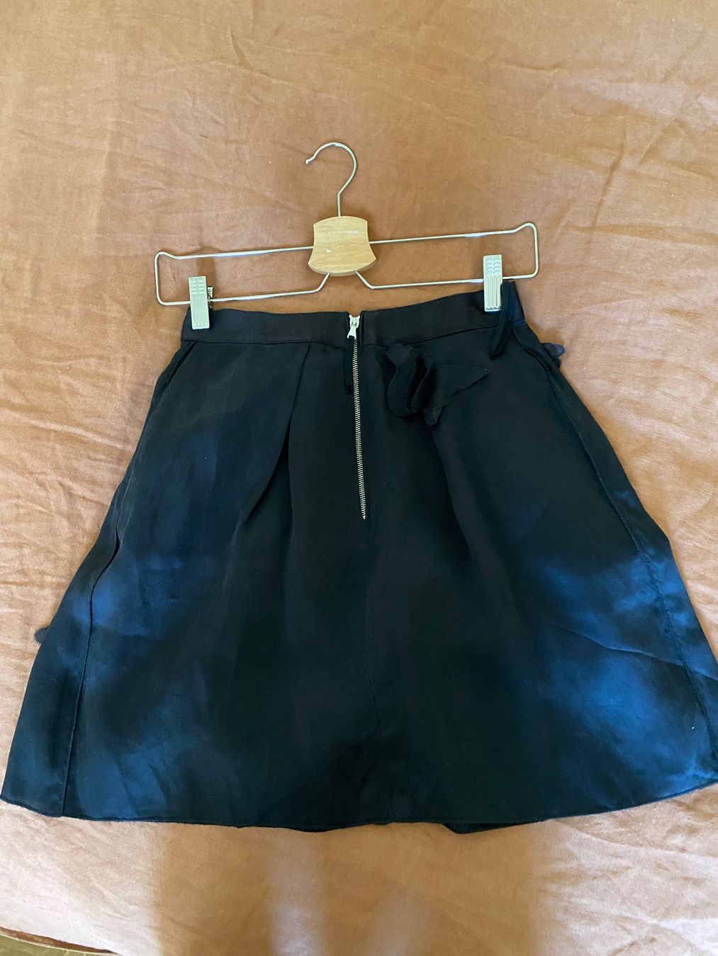 Dolce & Gabbana Röcke: Dolce & Gabbana Silk Skirt – Gebraucht aus pont-la-ville von dia_tt5h 3