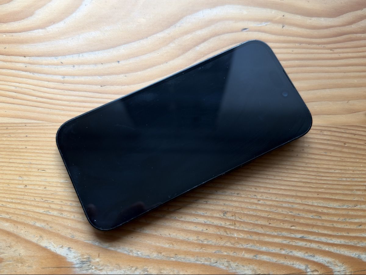 Apple Telefoni cellulari / Smartphones: iPhone 14 Pro 1 Terrabite – Usato da Zürich venduto da Farini 1