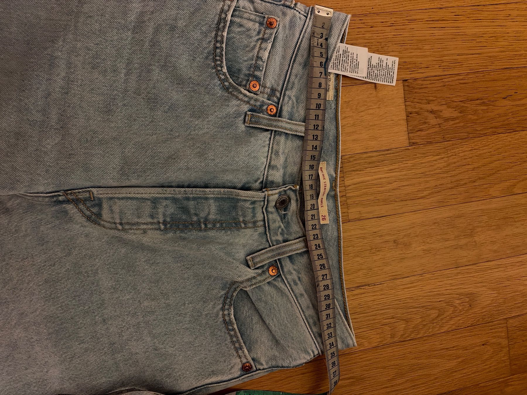Levi's Jeans: Levi's Ribcage Straight Ankle Jeans, hellblau, Grösse 26 – Gebraucht aus Zürich von ufe_f5q5 4