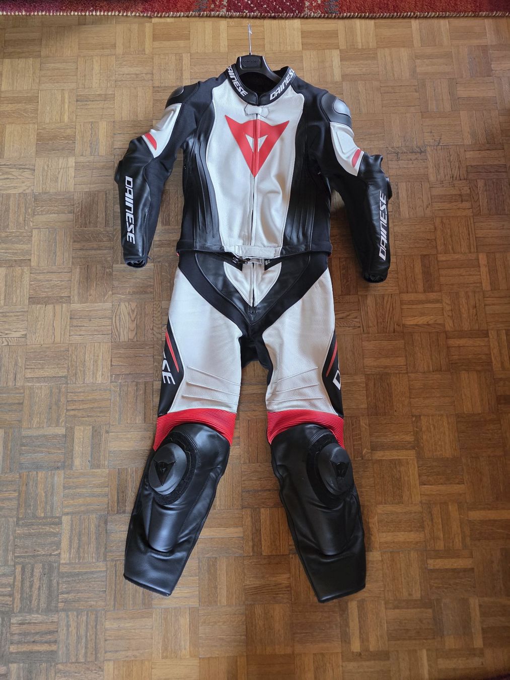 Dainese Anzüge: dainese lederkombi – Gebraucht aus Feuerthalen von dan_6s9t