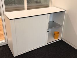 Schiebetürschrank (Lot 98) 8304 Wallisellen