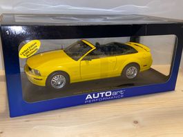 2006 Ford Mustang GT Convertible 1/18 Auto Art