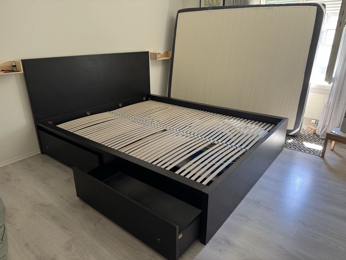 Ikea Letti: IKEA MALM bed frame high 160x200cm black-brown used – Usato da Zürich venduto da Dan_k