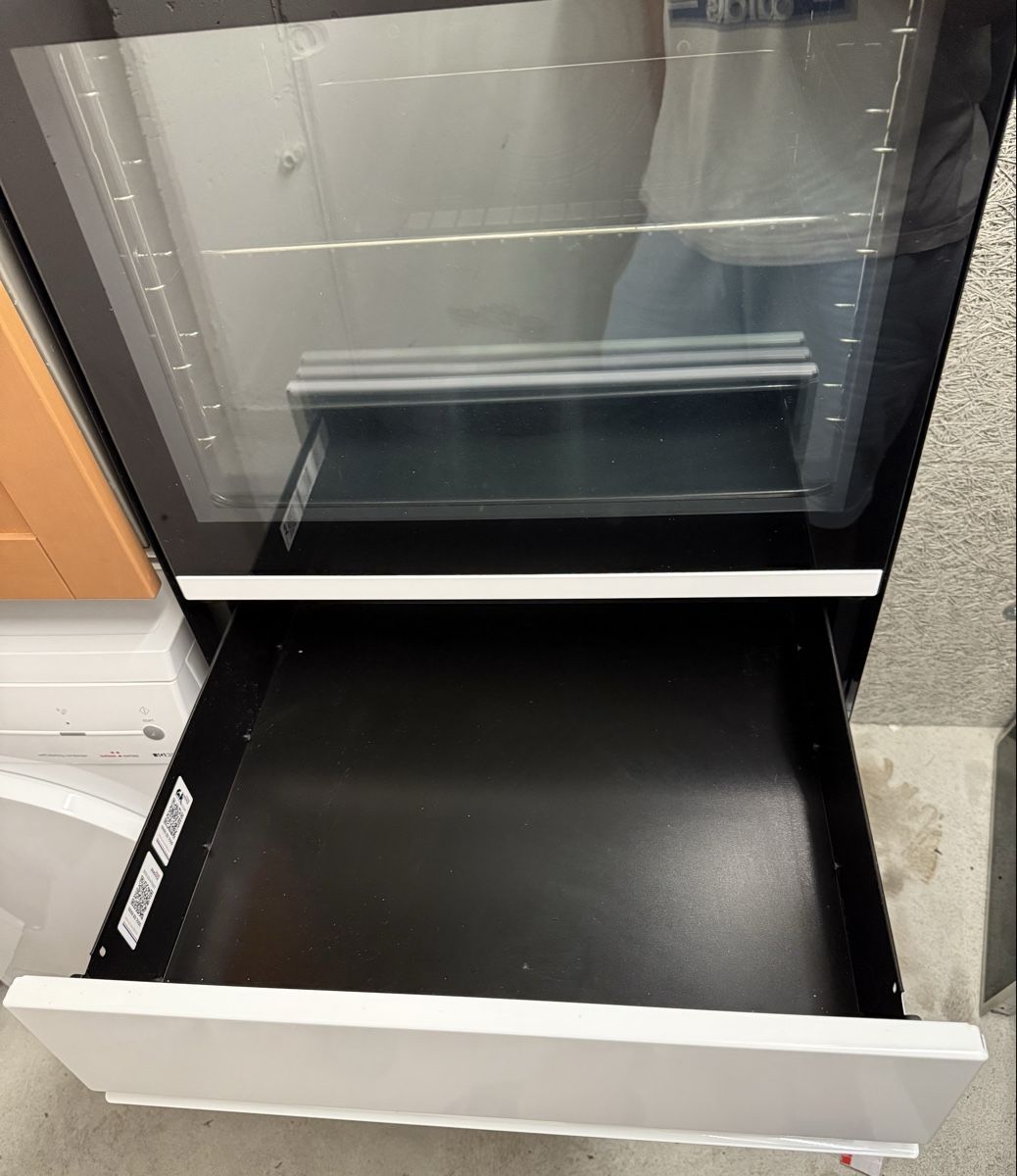 Electrolux Forni: Backofen & Keramik Kochfeld Electrolux 55Cm Ch Norm – Usato da Kilchberg ZH venduto da Rei_9 7