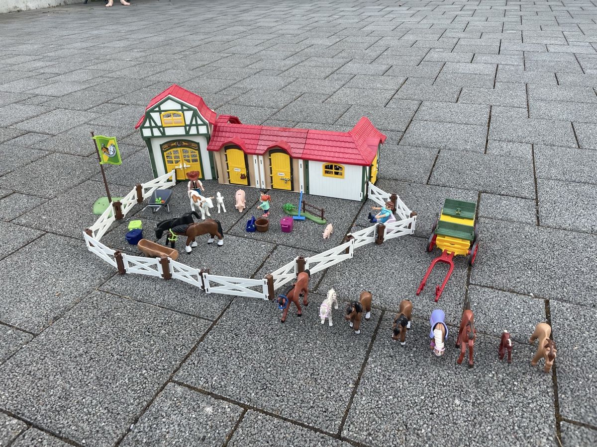 Playmobil Jouets: Playmobil Pferdehof – D'occasion à Kriens par Vk77 7