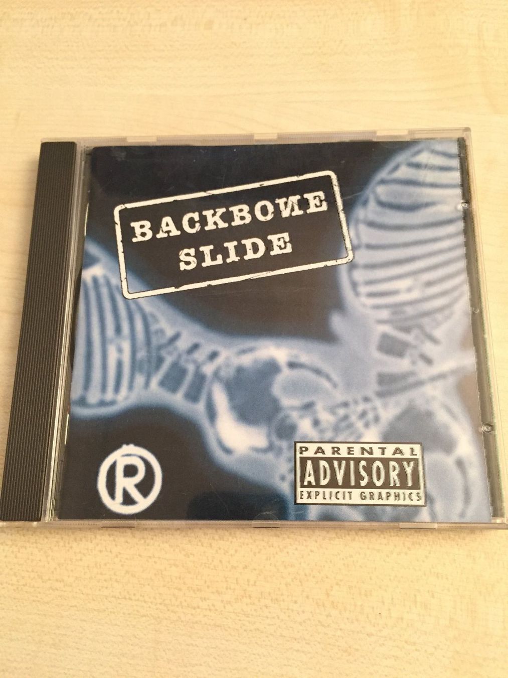 CD: Backbone Slide – Usato da Rüti ZH venduto da alumedien