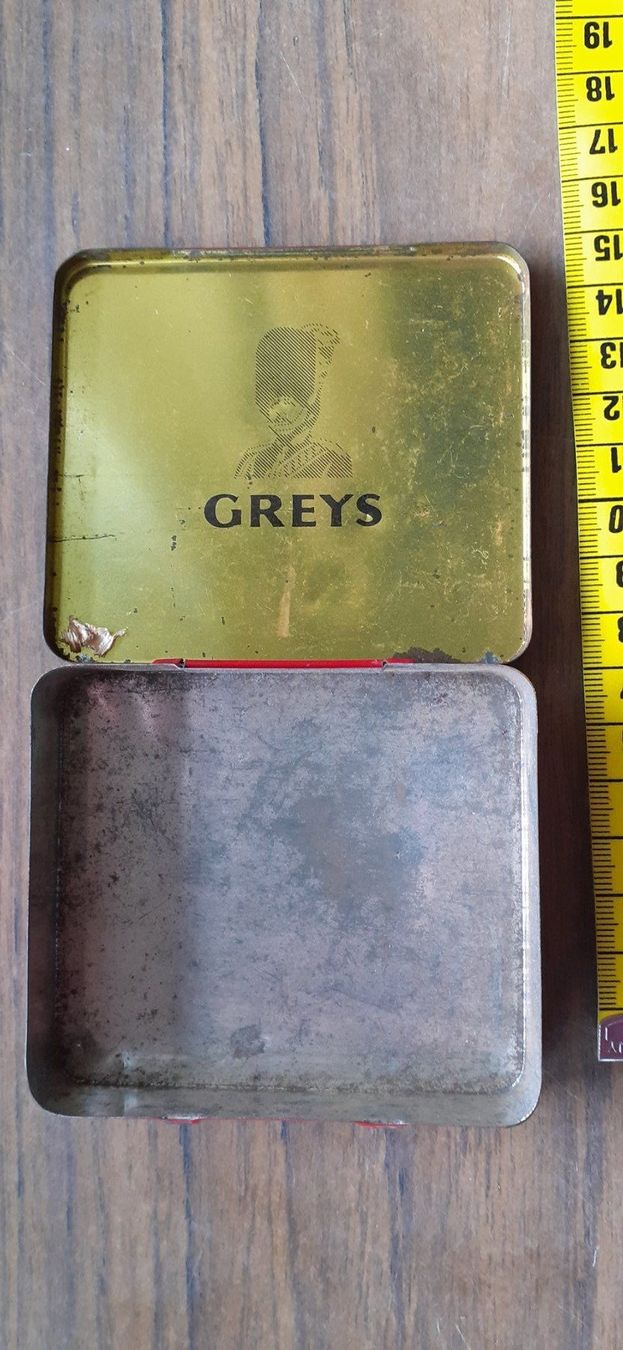 Barattoli: Blechdose Zigaretten - Greys de Luxe – Usato da Mörschwil venduto da wunderkiste44 5