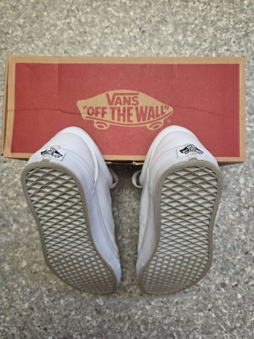 Vans Herrenschuhe: Vans Old Skool - True White 44 – Gebraucht aus Sempach Station von Miss_sixty6 6