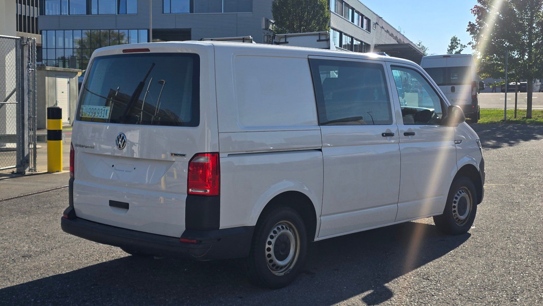 VW Nutzfahrzeuge: VW T6 2.0 TDI 4motion – Gebraucht aus Emmenbrücke von meu_2j8p 3