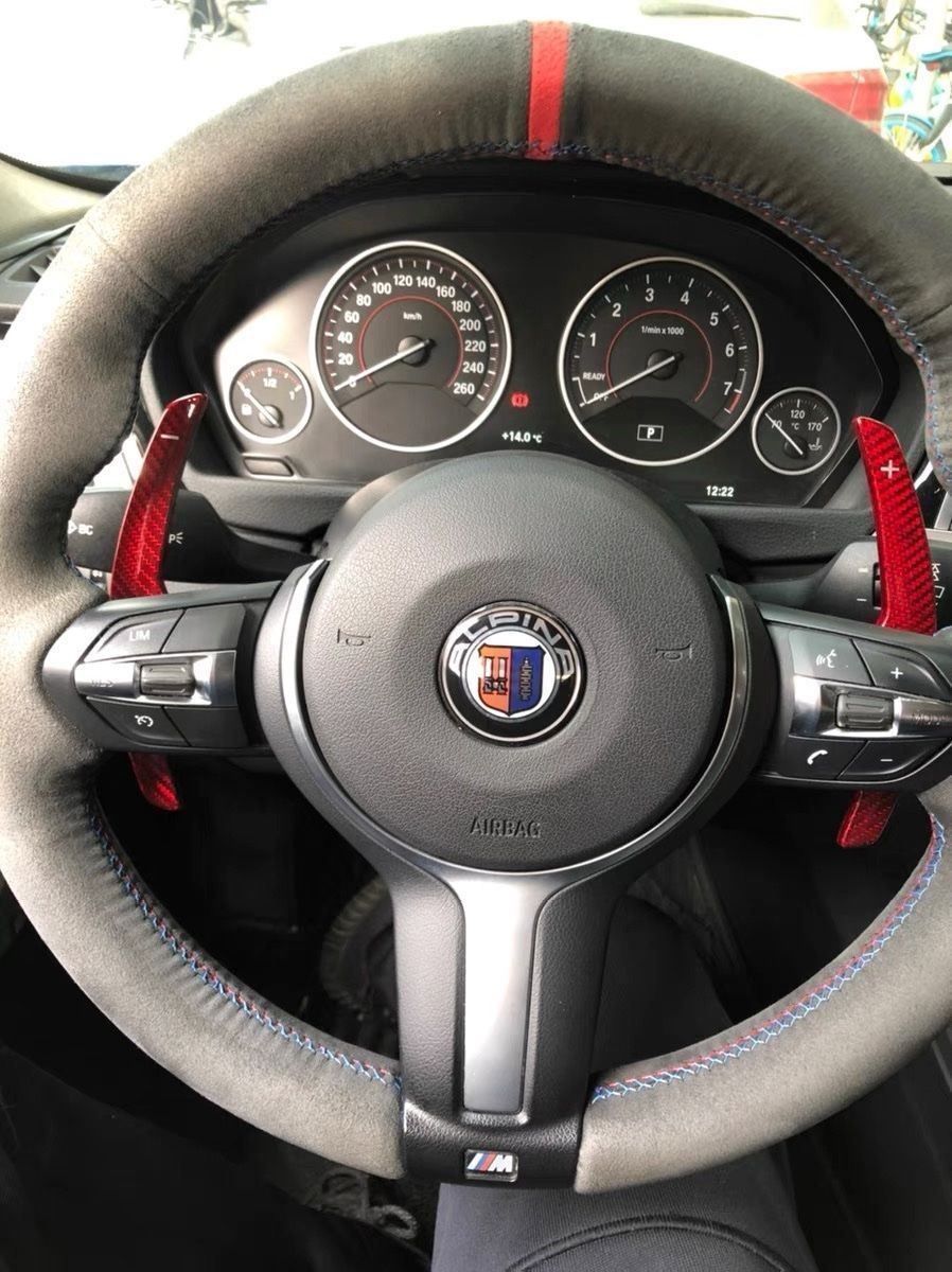 Tutti pezzi di ricambio auto: BMW Rot Carbon Schaltwippen – Nuovo e nell'imballaggio originale da Volketswil venduto da Willis-Autoteile 4