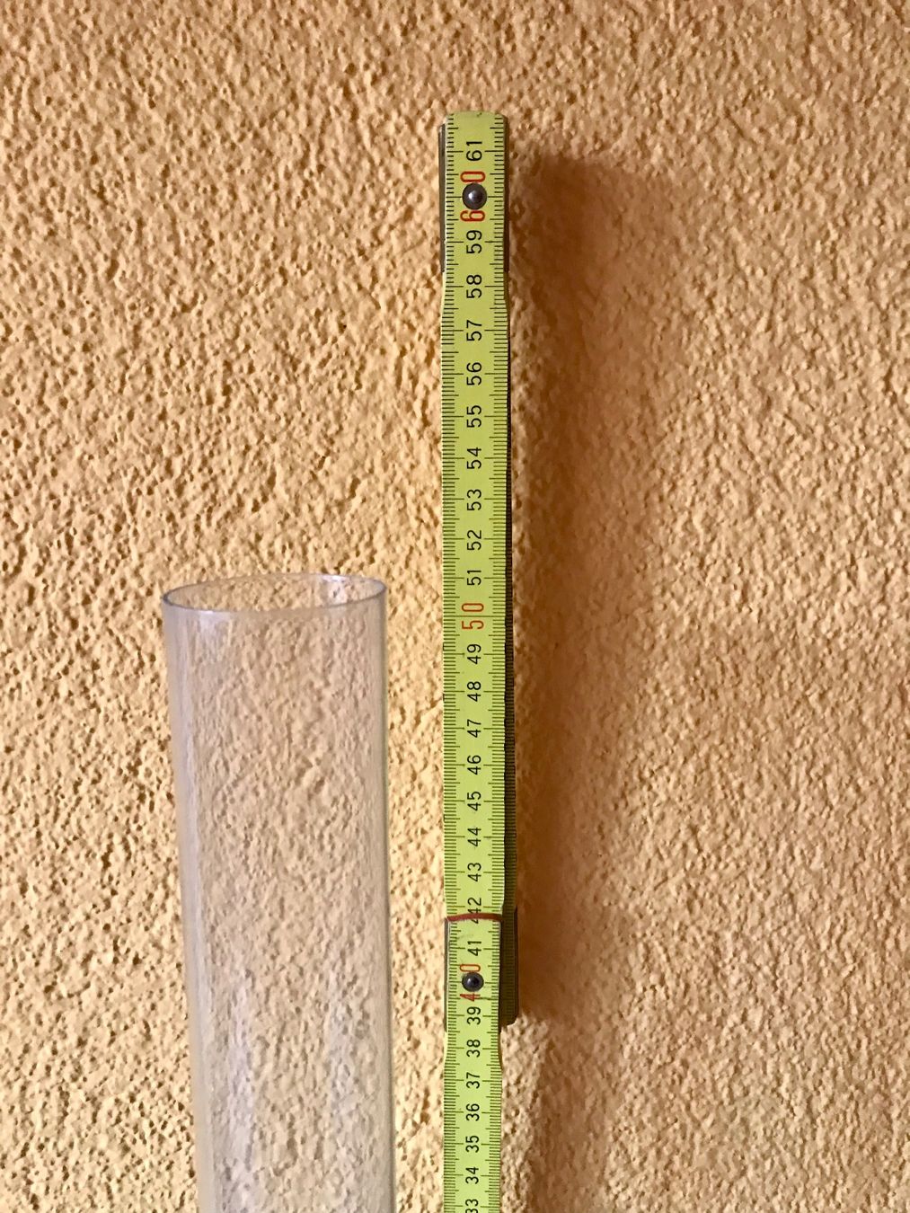 Lampade: Ancienne lampe à pétrole – Usato da Losone venduto da courrier 6